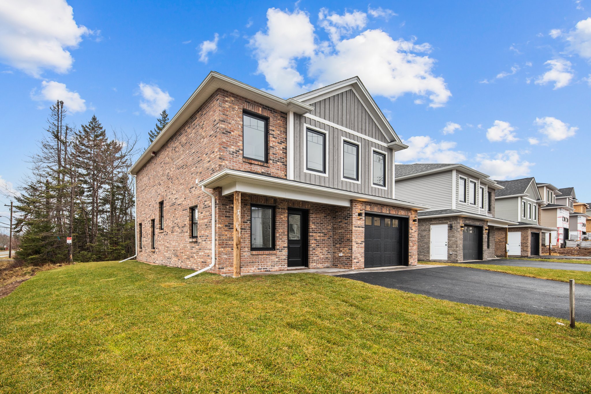 3 Bedrooms Bedrooms, ,2 BathroomsBathrooms,Split Level,Listing,Owdis,1263
