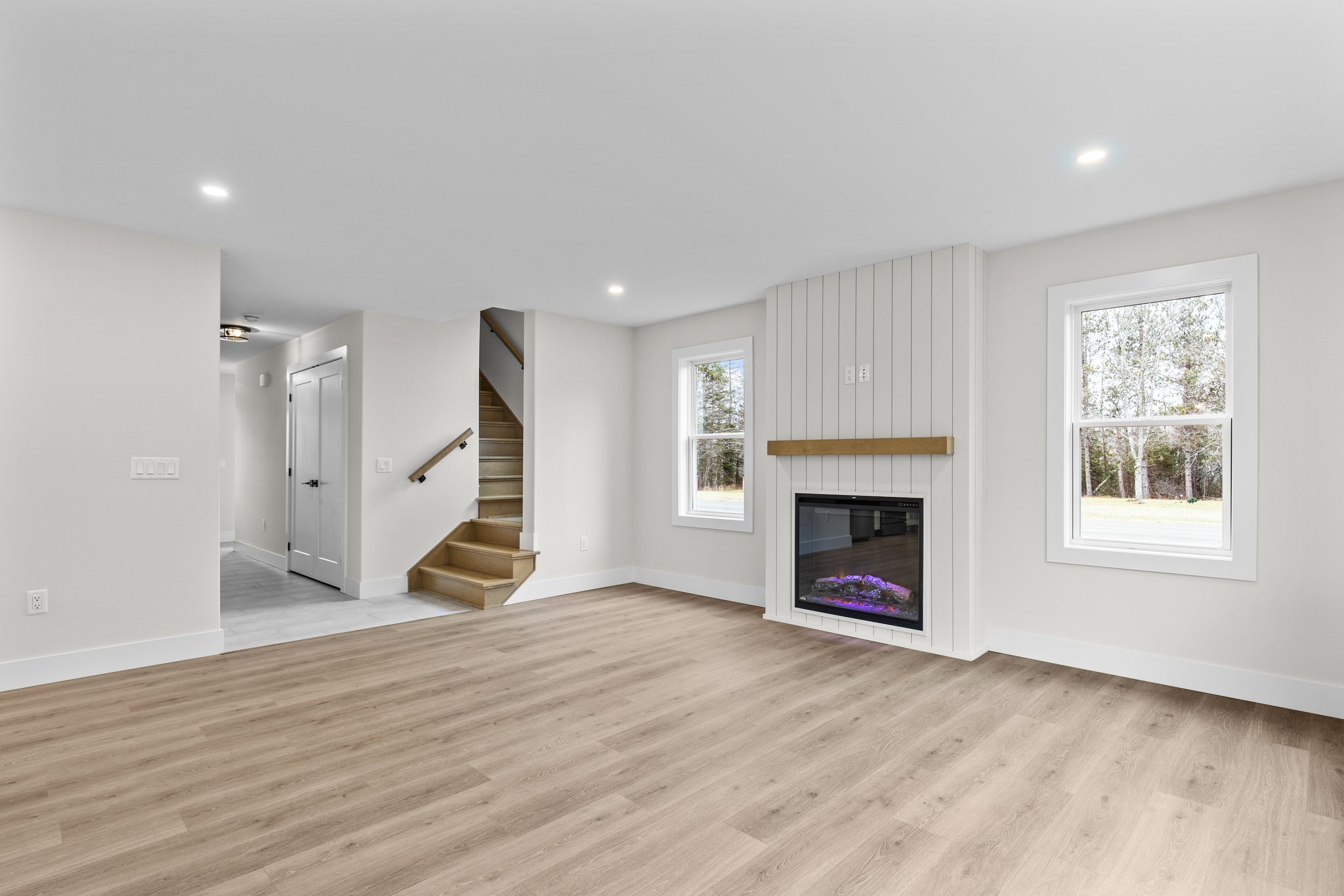 3 Bedrooms Bedrooms, ,2 BathroomsBathrooms,Split Level,Listing,Owdis,1263