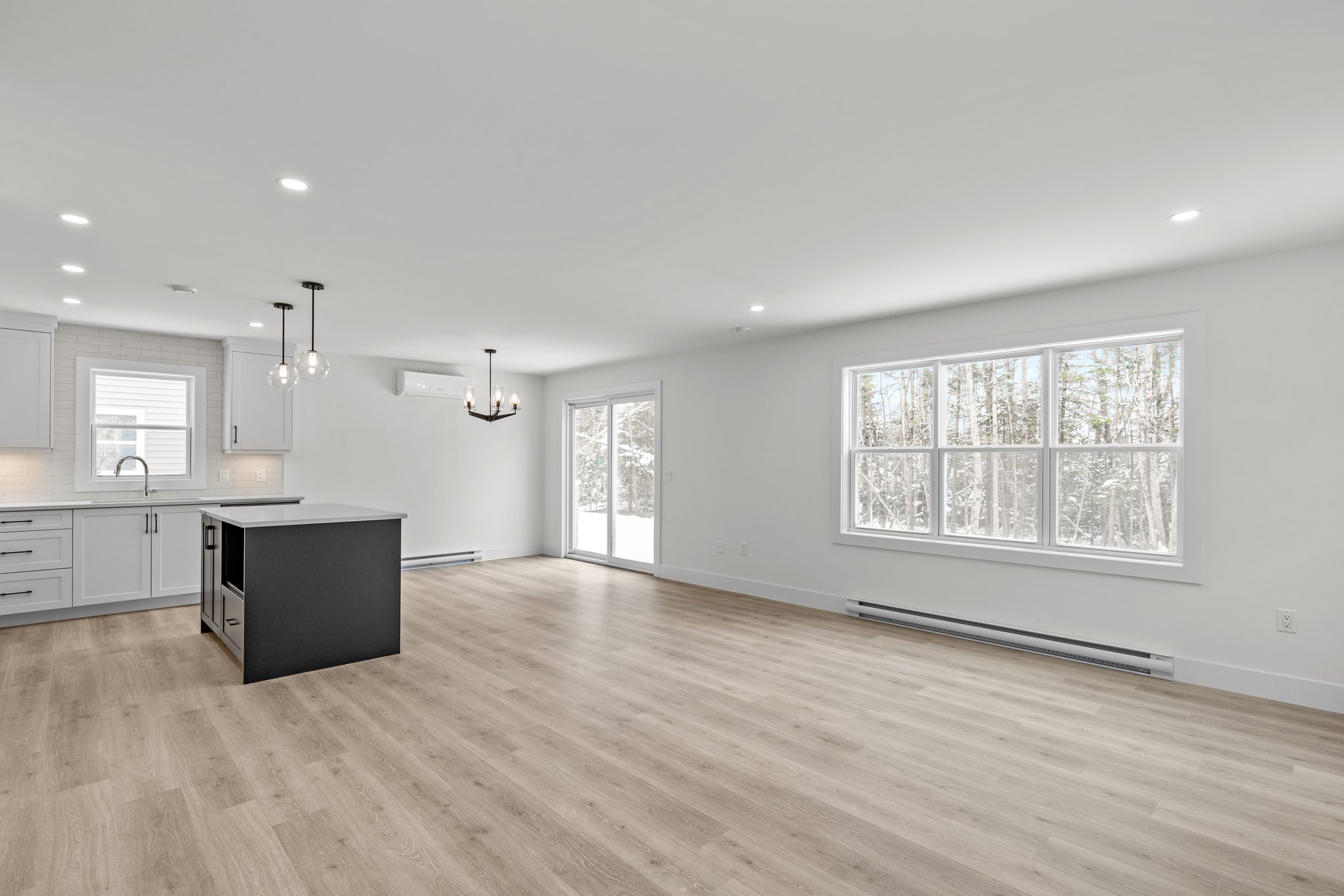 3 Bedrooms Bedrooms, ,2 BathroomsBathrooms,Split Level,Listing,Owdis,1267