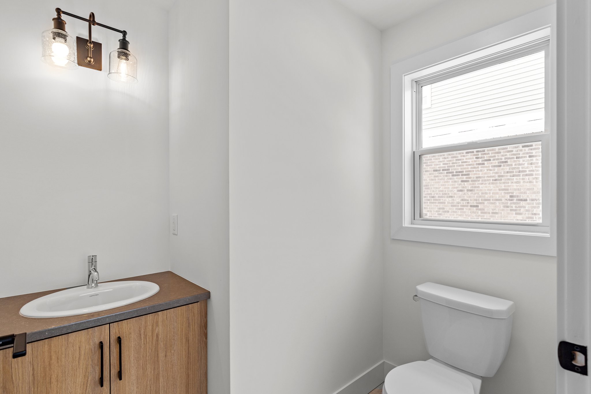 3 Bedrooms Bedrooms, ,2 BathroomsBathrooms,Split Level,Listing,Owdis,1267