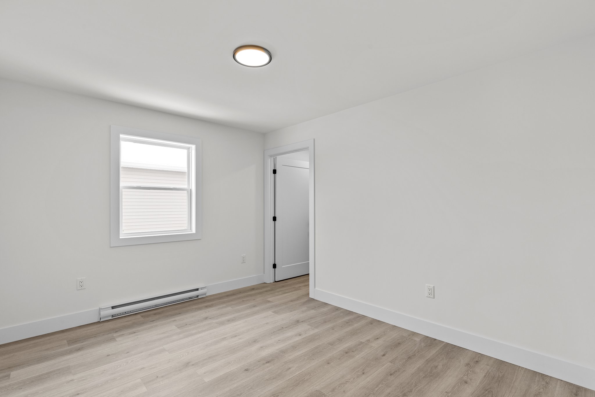 3 Bedrooms Bedrooms, ,2 BathroomsBathrooms,Split Level,Listing,Owdis,1267