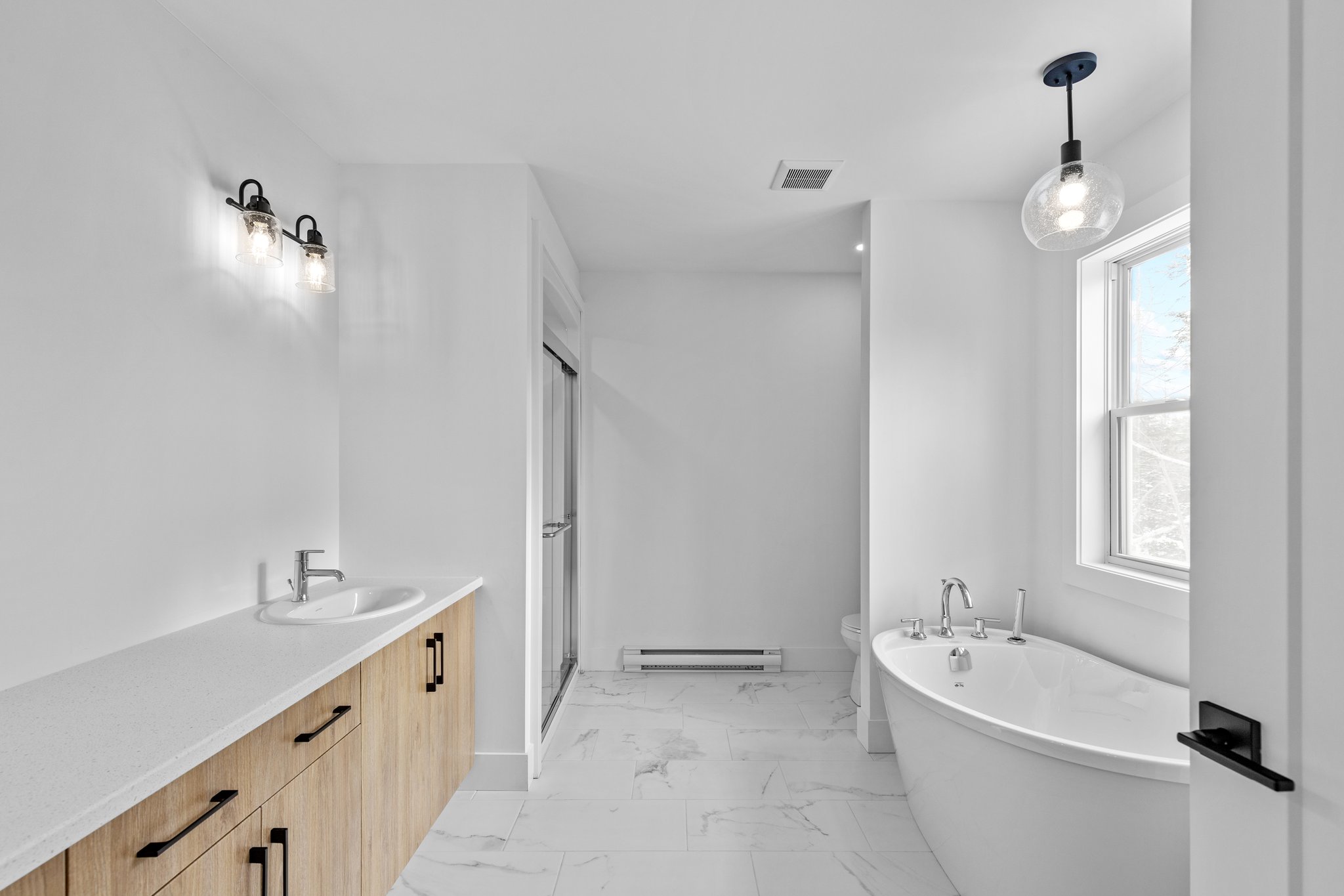 3 Bedrooms Bedrooms, ,2 BathroomsBathrooms,Split Level,Listing,Owdis,1267