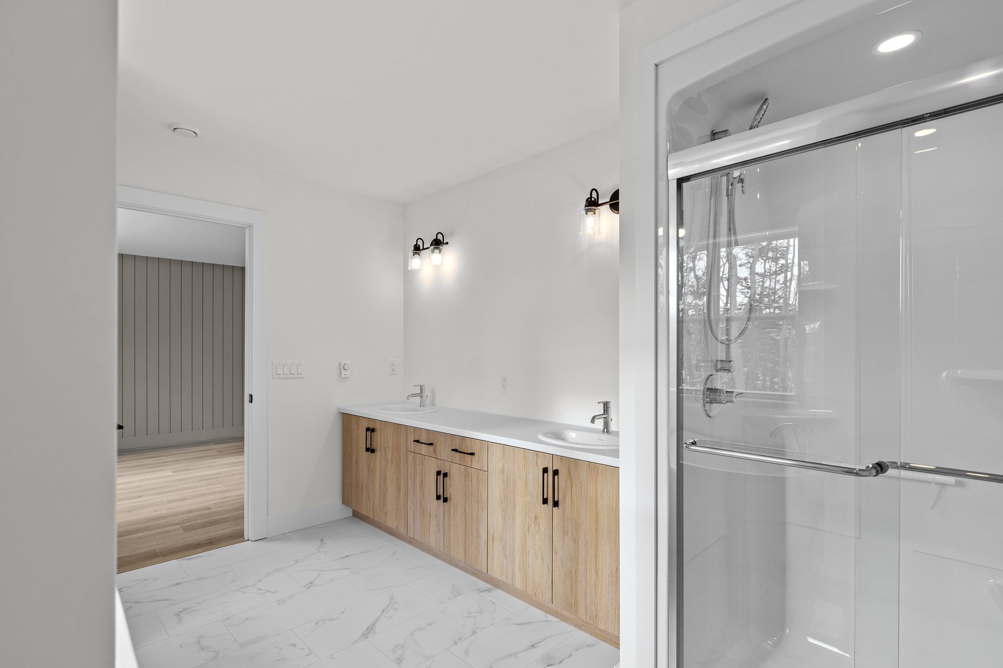 3 Bedrooms Bedrooms, ,2 BathroomsBathrooms,Split Level,Listing,Owdis,1267