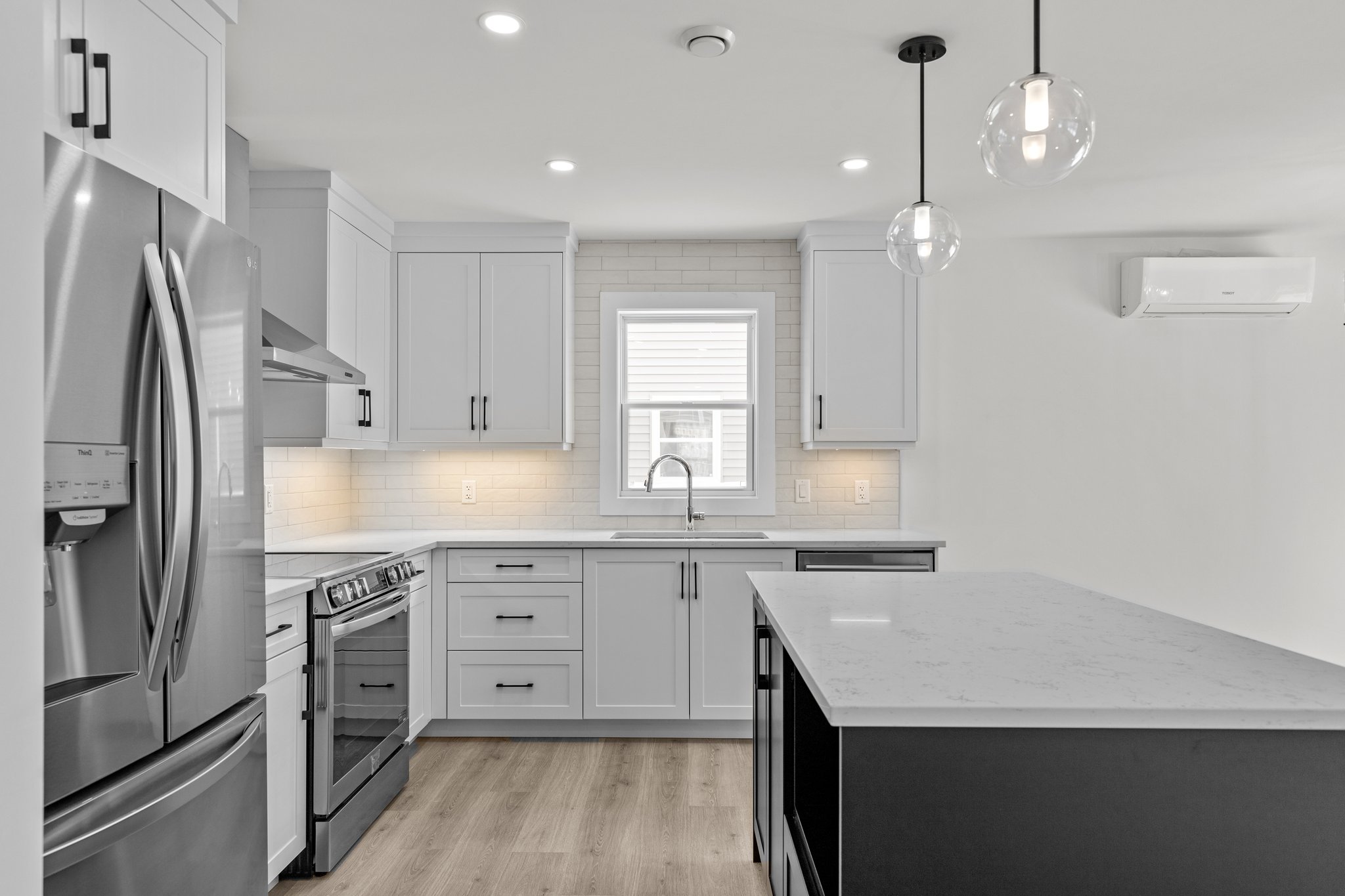 3 Bedrooms Bedrooms, ,2 BathroomsBathrooms,Split Level,Listing,Owdis,1267